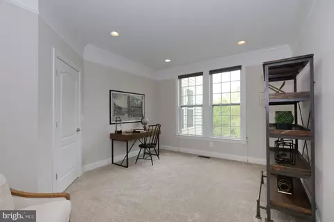 Other - 9307 Castle Hill Rd, Springfield, VA 22153 photo 2 of 18