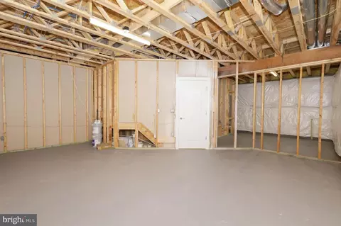 Other - 9307 Castle Hill Rd, Springfield, VA 22153 photo 17 of 18