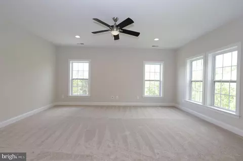 Other - 9307 Castle Hill Rd, Springfield, VA 22153 photo 11 of 18