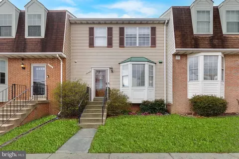 6265 Alforth Ave, Alexandria, VA 22315
