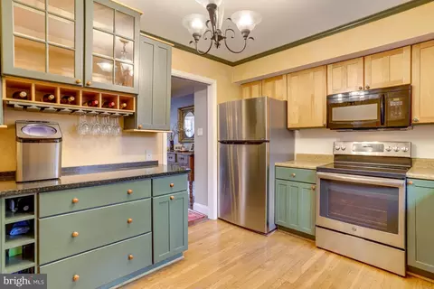 7773 Tiverton Dr #7773, Springfield, VA 22152 photo 16