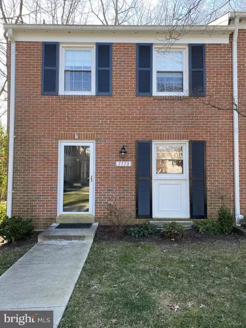 7773 Tiverton Dr #7773, Springfield, VA 22152