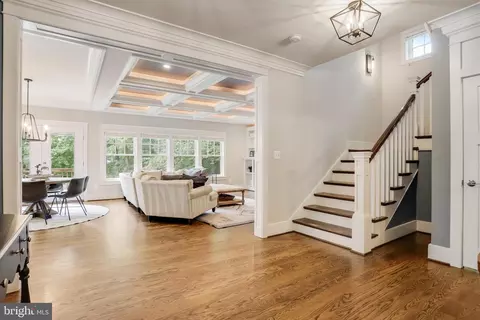 2512 Drexel St, Vienna, VA 22180 photo 13