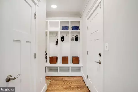 2512 Drexel St, Vienna, VA 22180 photo 25