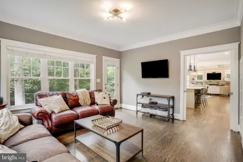 2512 Drexel St, Vienna, VA 22180 photo 27