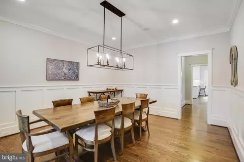 2512 Drexel St, Vienna, VA 22180 photo 10
