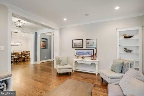 2512 Drexel St, Vienna, VA 22180 photo 9