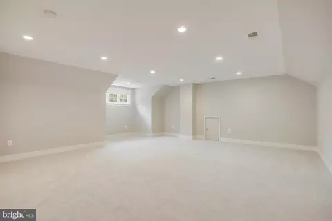 2512 Drexel St, Vienna, VA 22180 photo 48