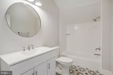 2512 Drexel St, Vienna, VA 22180 photo 46