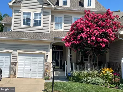 13008 Red Admiral Pl, Fairfax, VA 22033