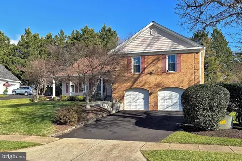 5424 Rilian Ct, Burke, VA 22015