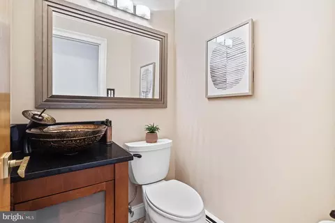 7652 Burford Dr, Mclean, VA 22102 photo 16
