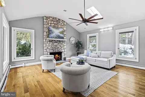 7652 Burford Dr, Mclean, VA 22102 photo 14