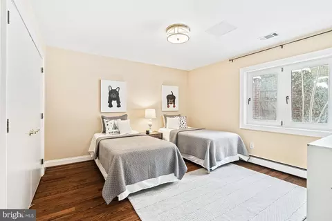 7652 Burford Dr, Mclean, VA 22102 photo 33