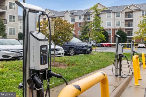 1601 Spring Gate Dr #1216, Mclean, VA 22102 photo 32