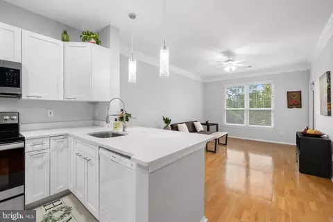 1601 Spring Gate Dr #1216, Mclean, VA 22102 photo 1