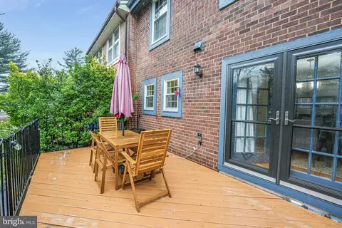 2111 Golf Course Dr, Reston, VA 20191 photo 28