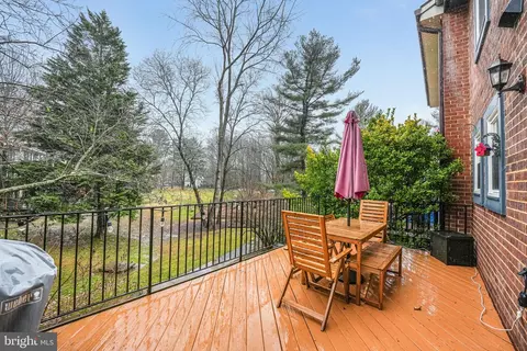 2111 Golf Course Dr, Reston, VA 20191 photo 27