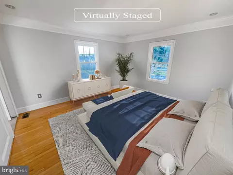 5492 Lighthouse Ln, Burke, VA 22015 photo 4