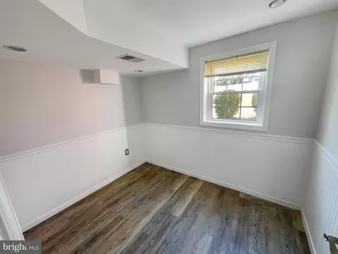5492 Lighthouse Ln, Burke, VA 22015 photo 16
