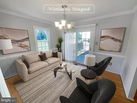 5492 Lighthouse Ln, Burke, VA 22015 photo 2