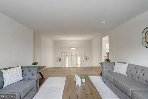 2901 Hideaway Rd, Fairfax, VA 22031 photo 7