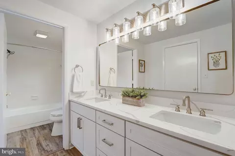 2901 Hideaway Rd, Fairfax, VA 22031 photo 32
