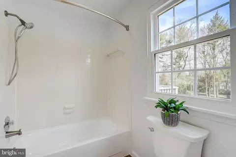2901 Hideaway Rd, Fairfax, VA 22031 photo 35