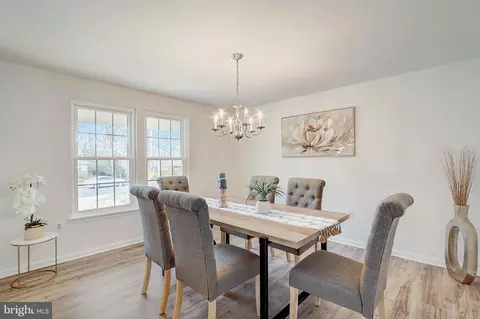2901 Hideaway Rd, Fairfax, VA 22031 photo 8