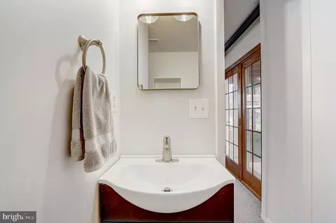 2901 Hideaway Rd, Fairfax, VA 22031 photo 44