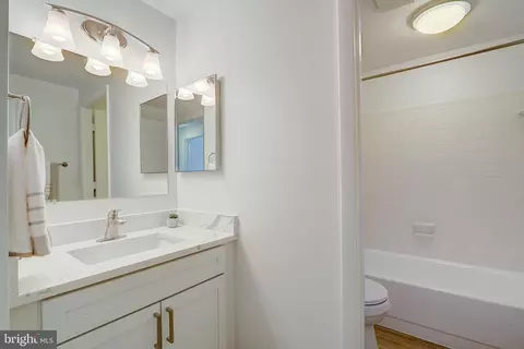2901 Hideaway Rd, Fairfax, VA 22031 photo 18