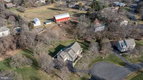 View/Area - 2792 Dylan Schar Ct, Herndon, VA 20171 photo 1 of 5