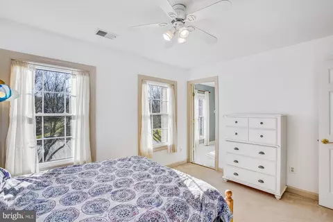 Bedroom - 2792 Dylan Schar Ct, Herndon, VA 20171 photo 8 of 13
