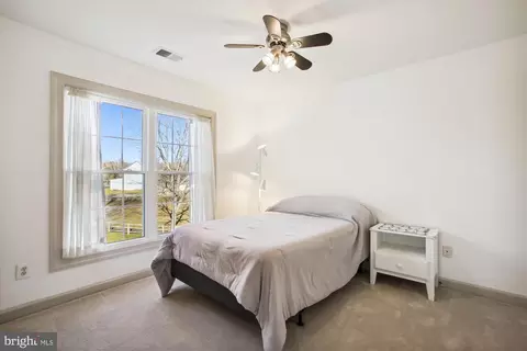 Bedroom - 2792 Dylan Schar Ct, Herndon, VA 20171 photo 5 of 13