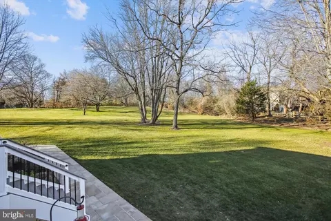 Exterior - 2792 Dylan Schar Ct, Herndon, VA 20171 photo 9 of 24