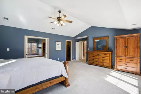 Bedroom - 2792 Dylan Schar Ct, Herndon, VA 20171 photo 4 of 13
