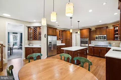 Kitchen - 2792 Dylan Schar Ct, Herndon, VA 20171 photo 1 of 7