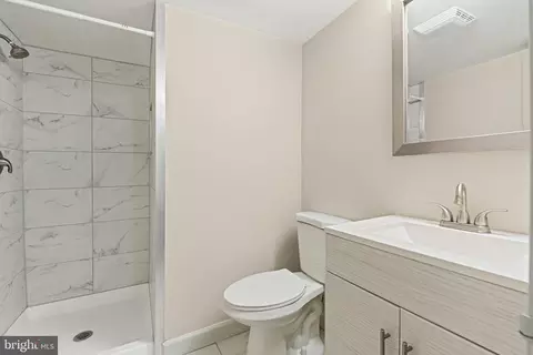 7640 Provincial Dr #110, Mclean, VA 22102 photo 17