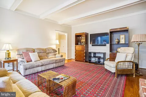 1114 Old Cedar Rd, Mclean, VA 22102 photo 4