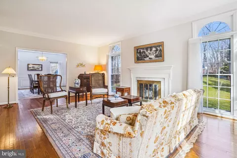 1114 Old Cedar Rd, Mclean, VA 22102 photo 19