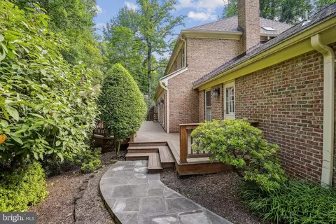 1114 Old Cedar Rd, Mclean, VA 22102 photo 56