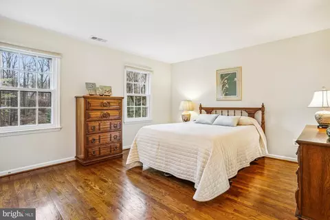 1114 Old Cedar Rd, Mclean, VA 22102 photo 24