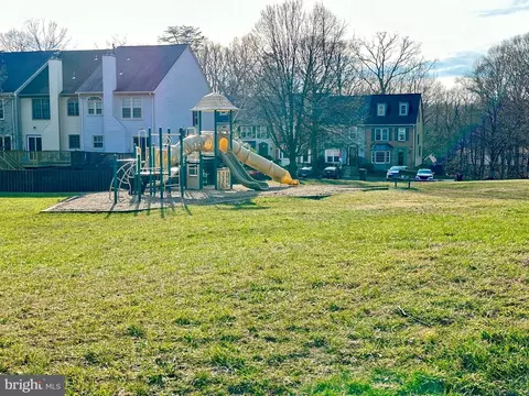 8854 Eagle Rock Ln, Springfield, VA 22153 photo 29