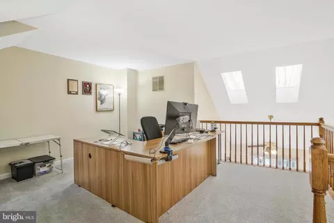 8854 Eagle Rock Ln, Springfield, VA 22153 photo 22
