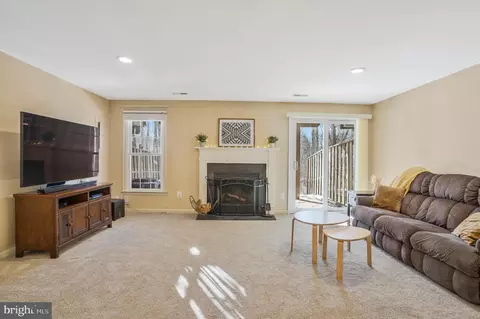 8854 Eagle Rock Ln, Springfield, VA 22153 photo 25