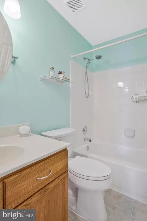 8854 Eagle Rock Ln, Springfield, VA 22153 photo 16