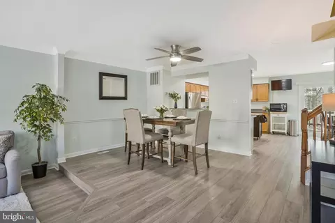 8854 Eagle Rock Ln, Springfield, VA 22153 photo 8