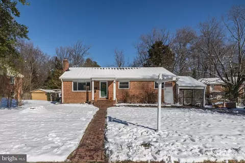 3311 Graham Rd, Falls Church, VA 22042
