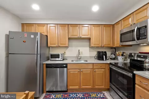 7651 Tremayne Pl #307, Mclean, VA 22102 photo 15
