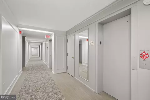 7651 Tremayne Pl #307, Mclean, VA 22102 photo 5